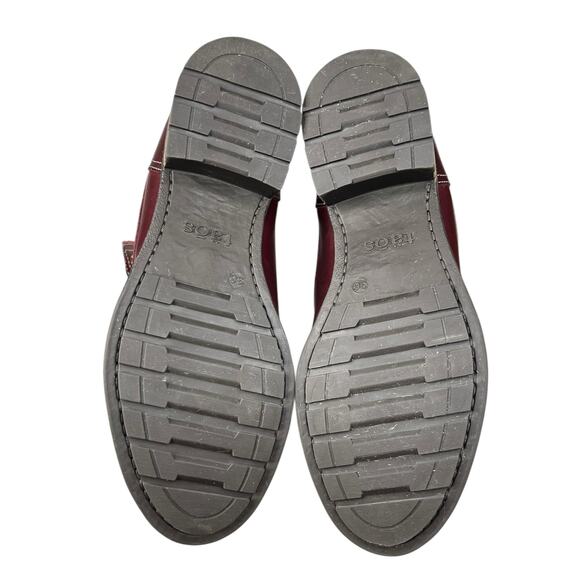 Taos Women’s Cutie Red Leather Side Zip Ankle Boot Size US 5.5 - Picture 9 of 11